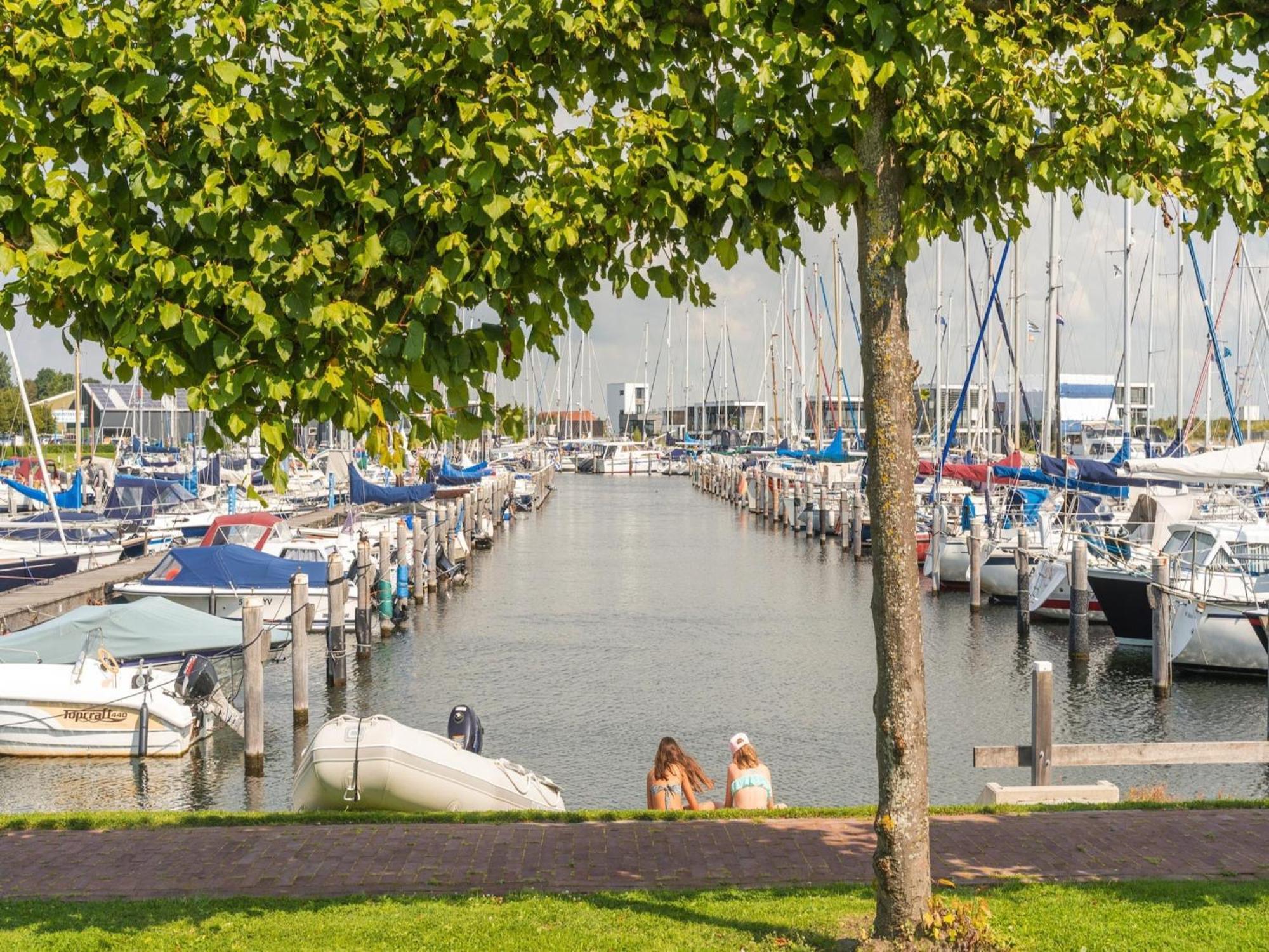 Luxury In R Sidence Marina Pet Friendly Apartment
