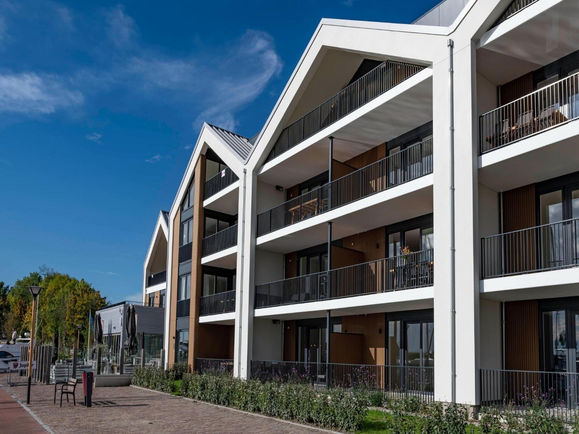 Luxury In R Sidence Marina Pet Friendly