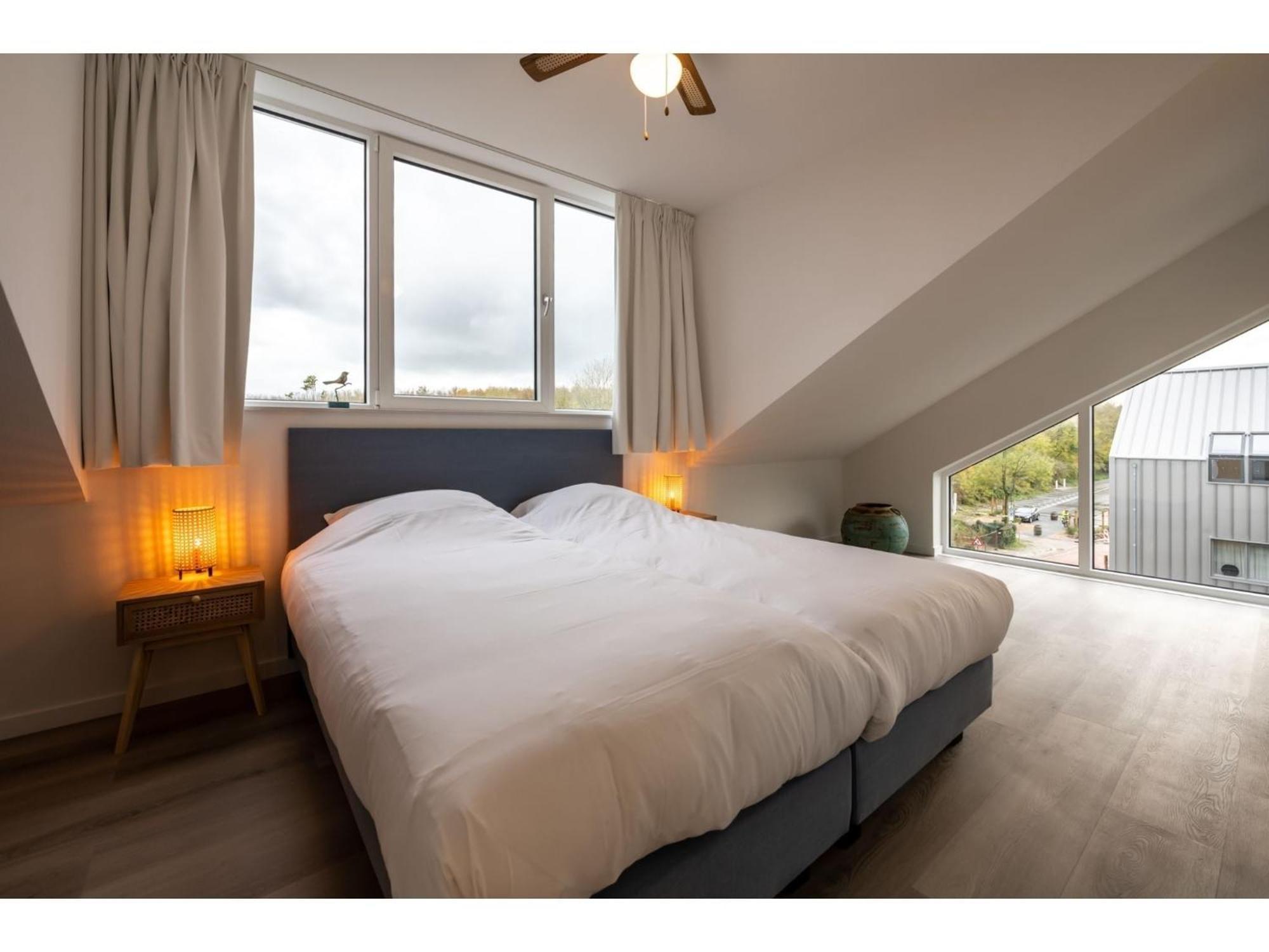 Luxury In R Sidence Marina Pet Friendly Apartment