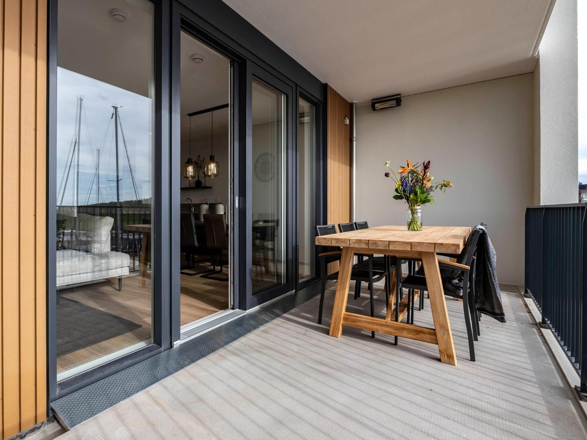 Luxury In R Sidence Marina Pet Friendly Apartment *