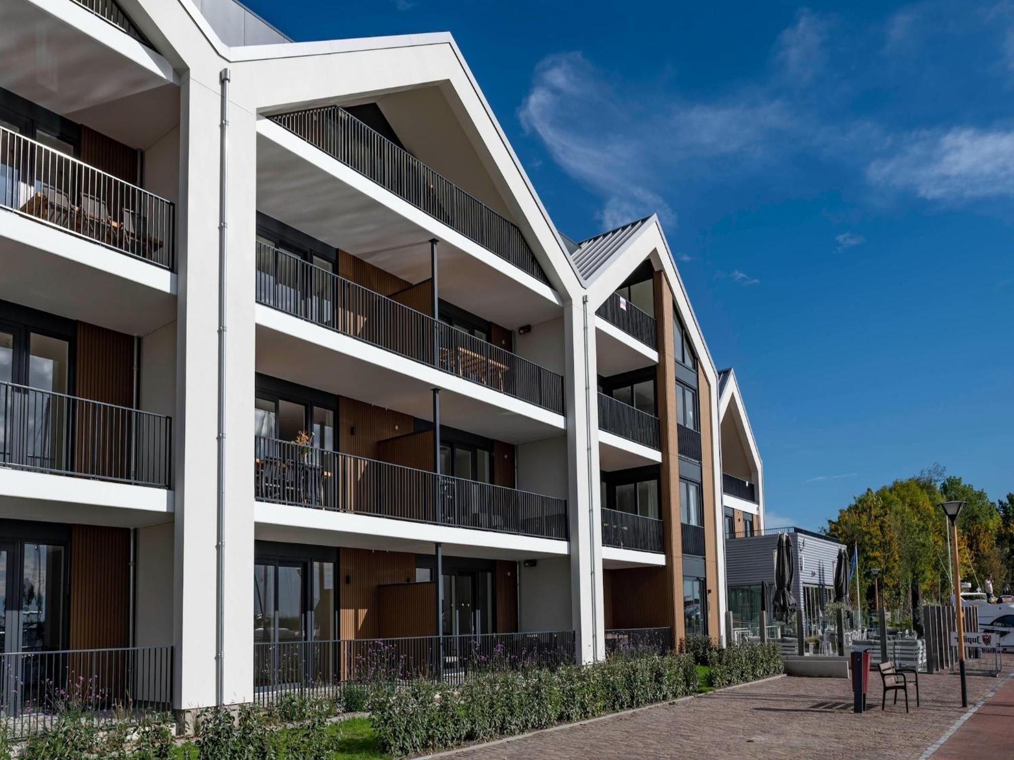 Luxury In R Sidence Marina Pet Friendly