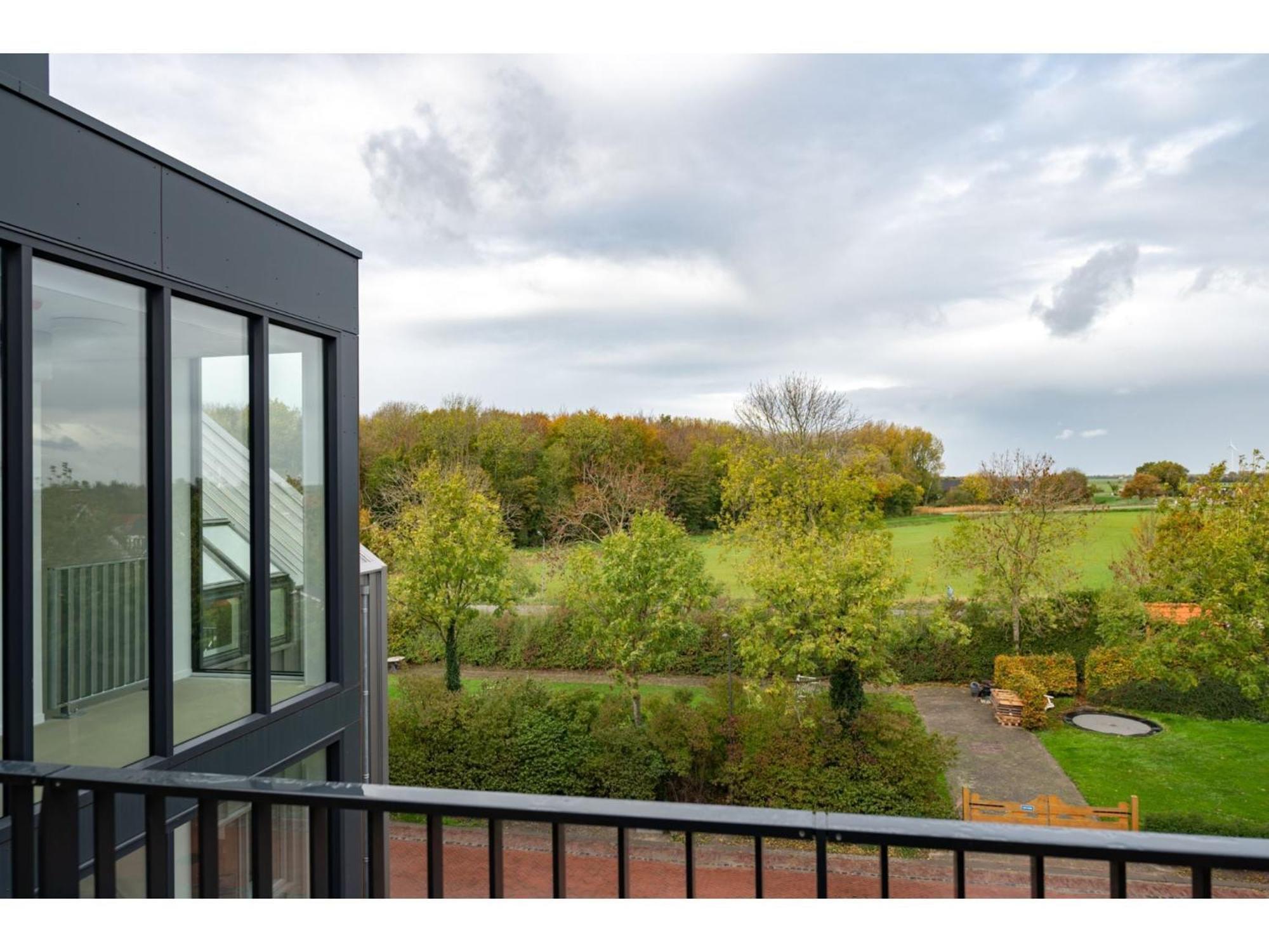 Luxury In R Sidence Marina Pet Friendly Apartment