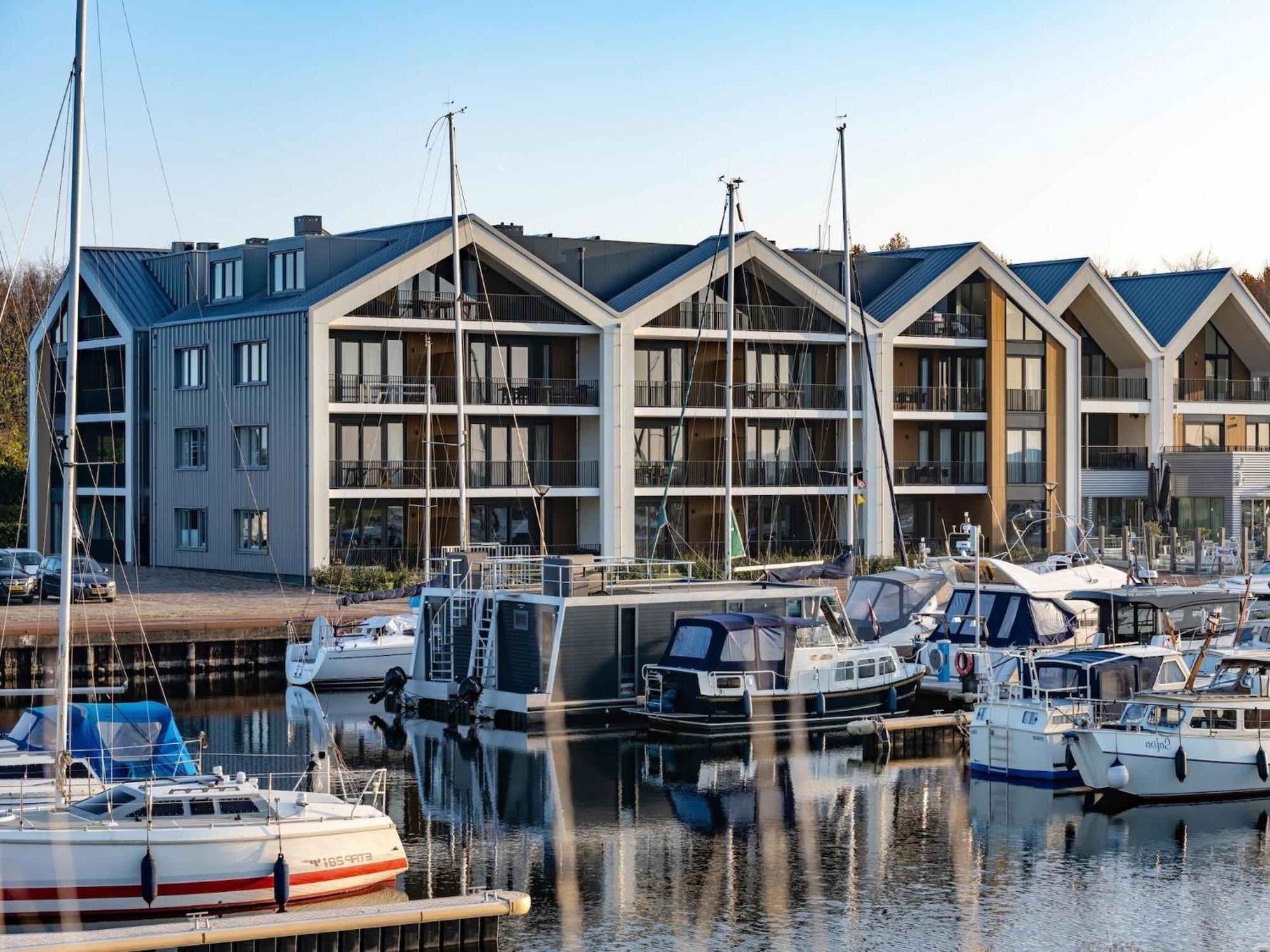 Luxury In R Sidence Marina Pet Friendly